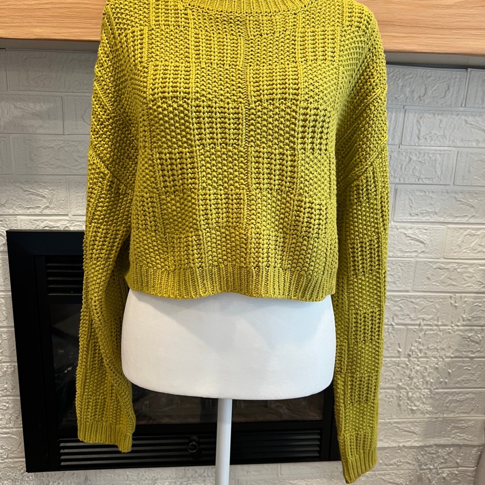 Chunky Knit Lime Cropped Sweater